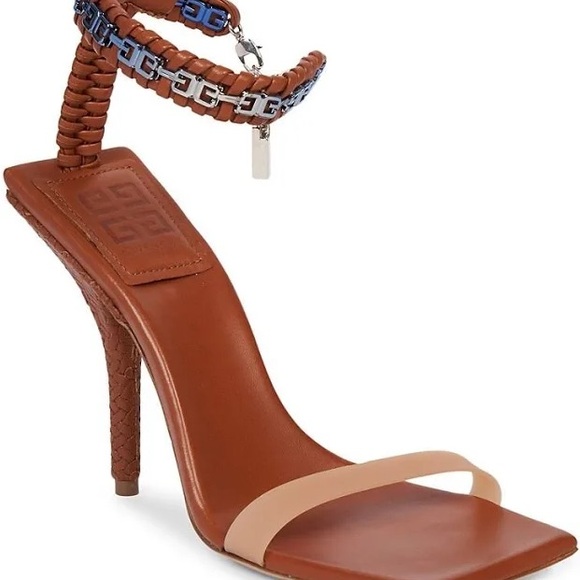 Used Givenchy heels - Picture 2 of 5